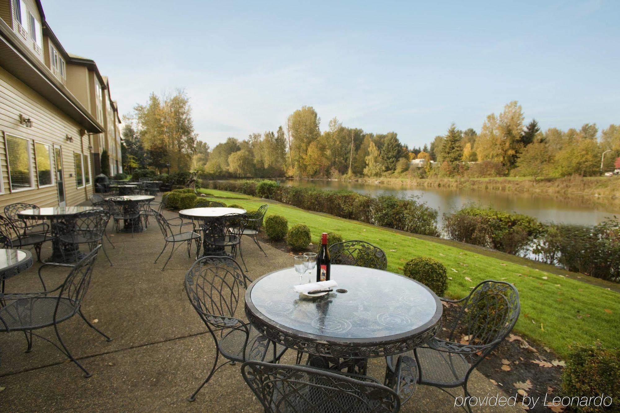 Radisson Airport 3* Portland