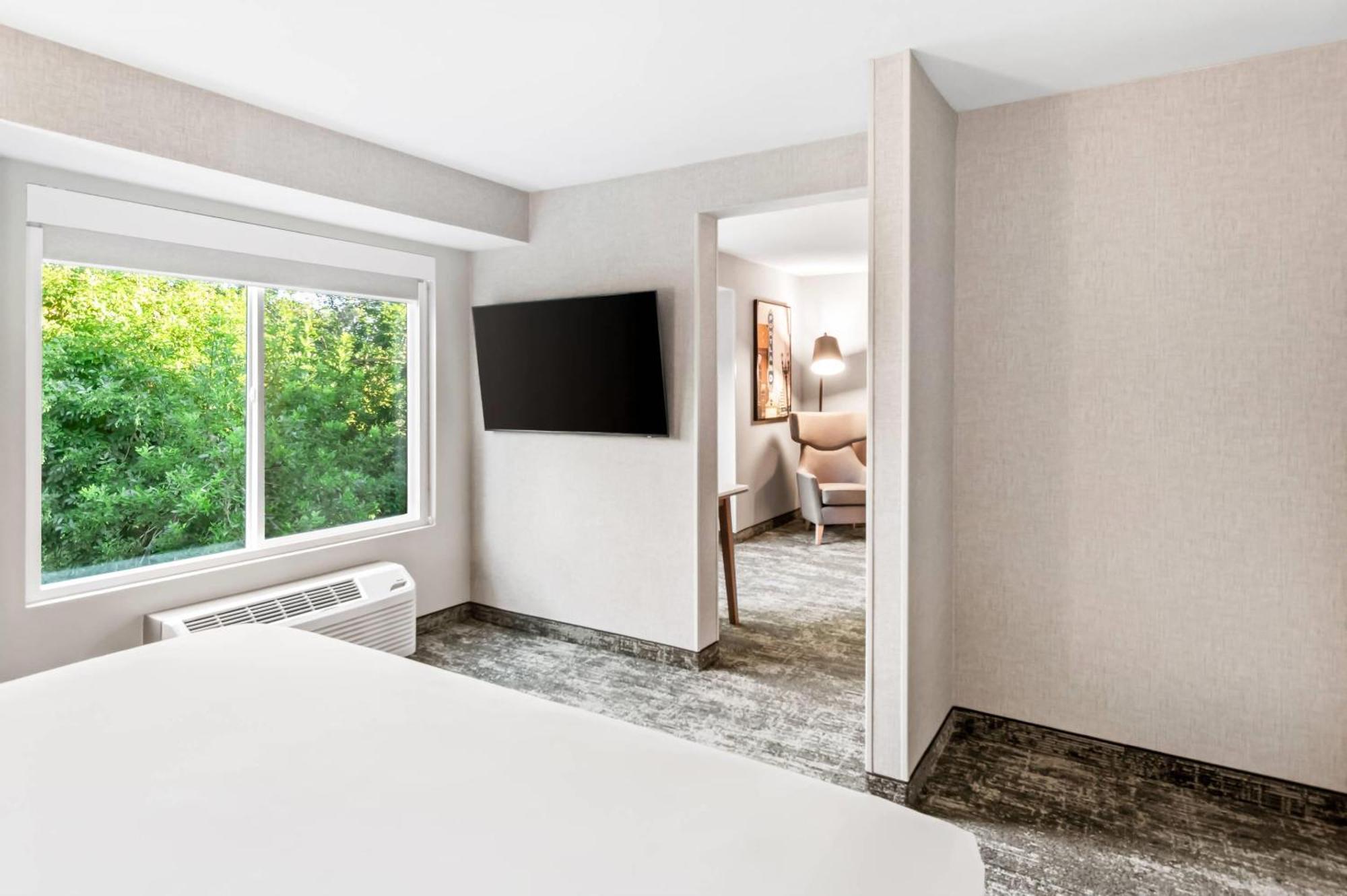 Radisson Airport 3* Portland